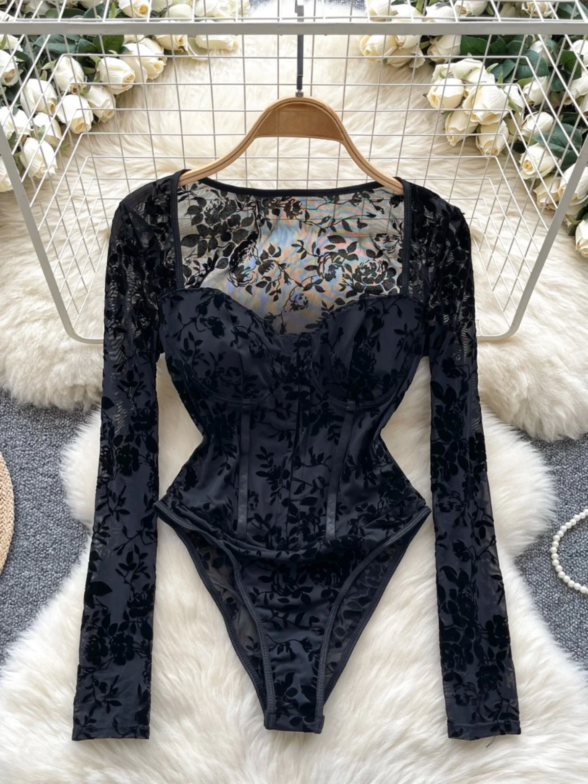 

Женский базовый топ Pure Desire Spicy Girl: осенний комбинезон с принтом, квадратным вырезом и длинными рукавами, приталенный, премиум-класса