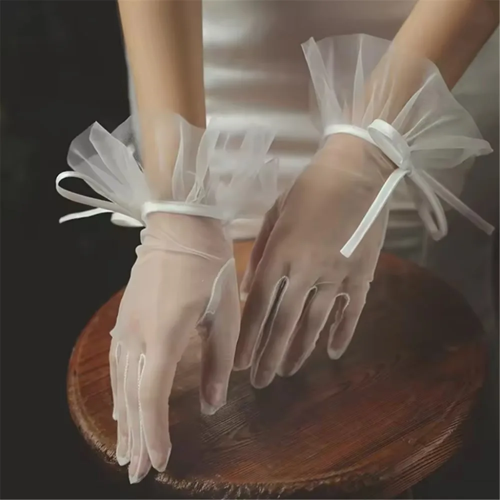 

Women Sexy Transparentes Mesh Tulle Glove Thin Short Glove Party Dancing Dress Wedding Glove Lolita Cosplay Wedding Accessories