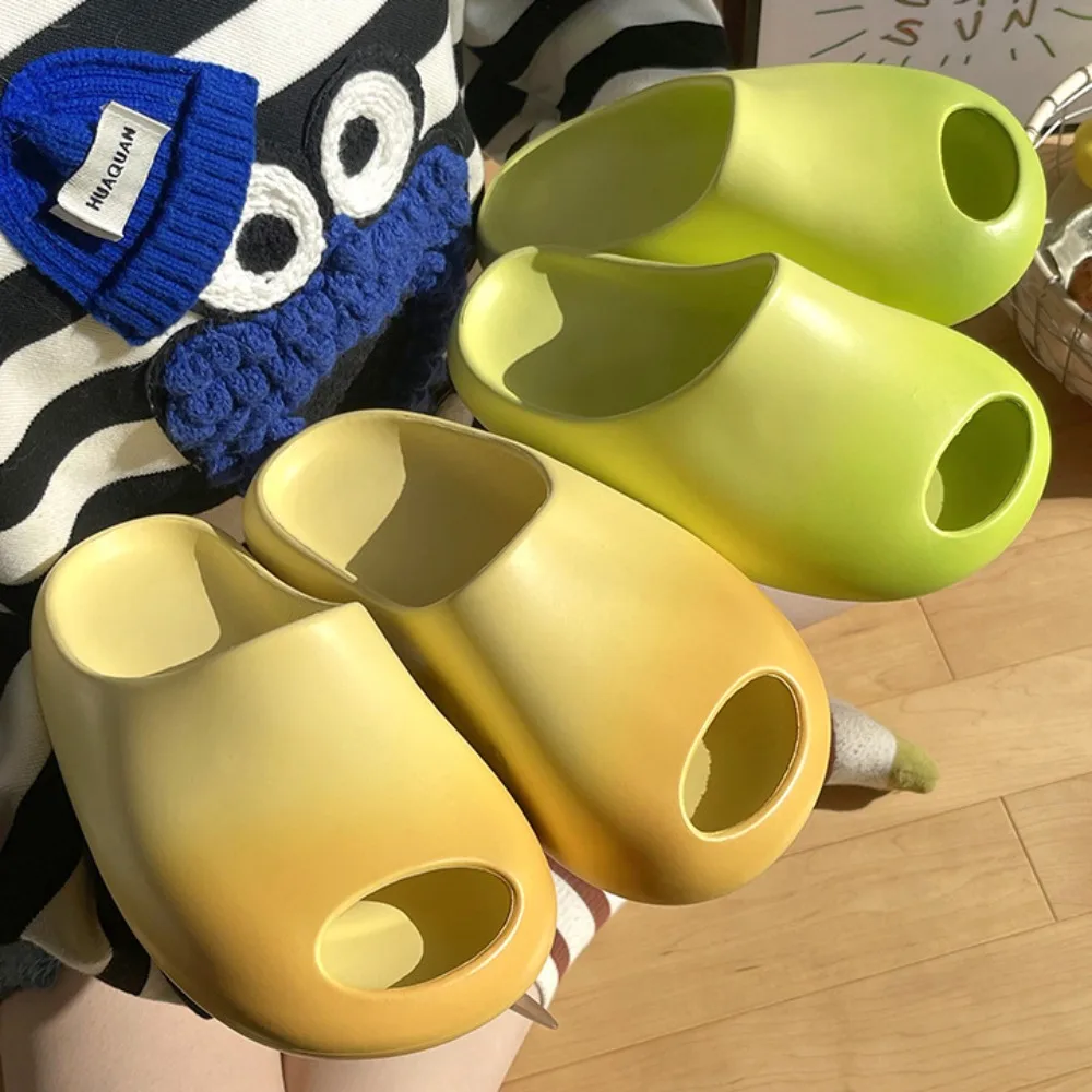 أحذية شباشب مانجو غير قابلة للانزلاق، نعل سميك لطيف، وسادة فواكه، صنادل إبداعية، شباشب إيفا للحمام