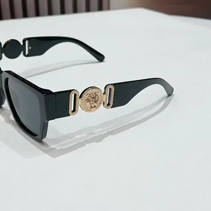 2025 Lüks Güneş Gözlüğü Kadın Kare Tonları Leopar Kafa Seyahat Rahat Renk Patchwork güneş gözlüğü Gafas De Sol