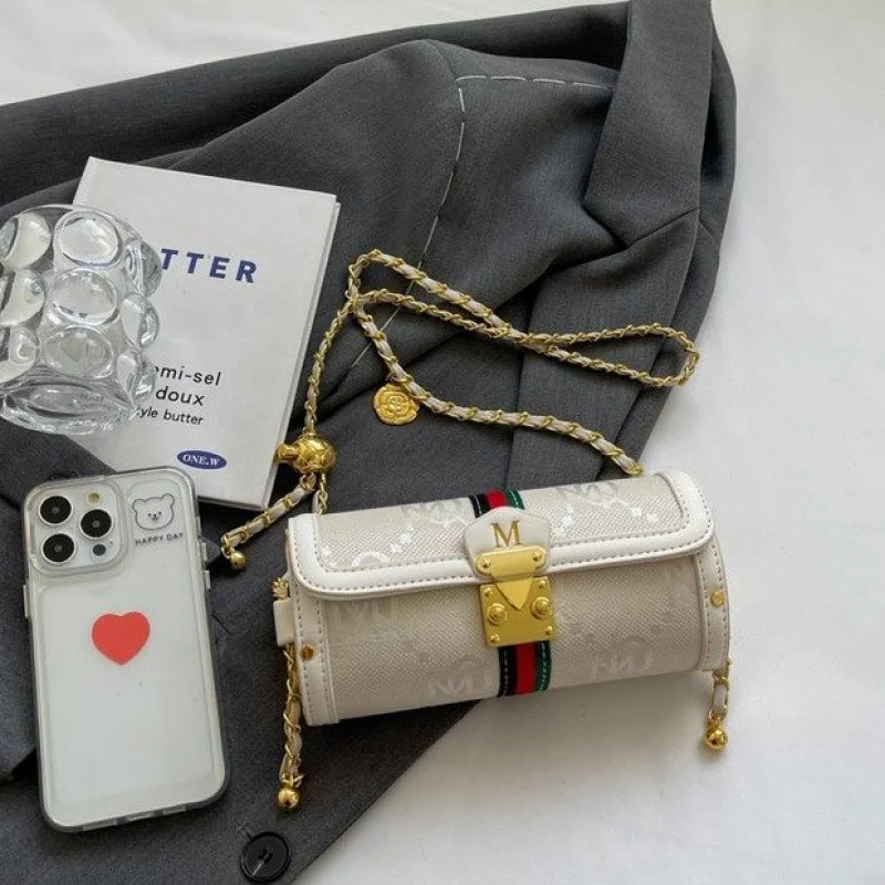 

High-End Luxury Brand Ladies Shoulder Bag Leather Elegant Crossbody Famous Designer Sleek Texture Daily Commuter Bag​