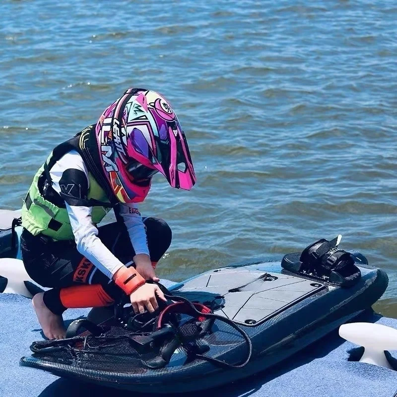 Carbon Fiber Smart Control Electric Surfboard 72v Battery Voltage Beginners Can Instantly Become Surfing Masters