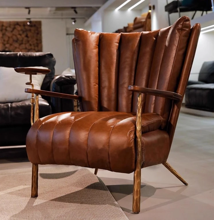 #American Godfather Retro Oil Wax Leather Single Sofa Chair Medium Style Iron Forged Chair for Home Office or Bedroom