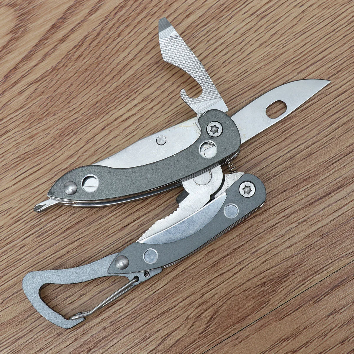 

Multifunctional Outdoor Pliers Foldable Pocket Hand Tools Set Fishing Survival Gear Lightweight Portable Quick Release Clip For