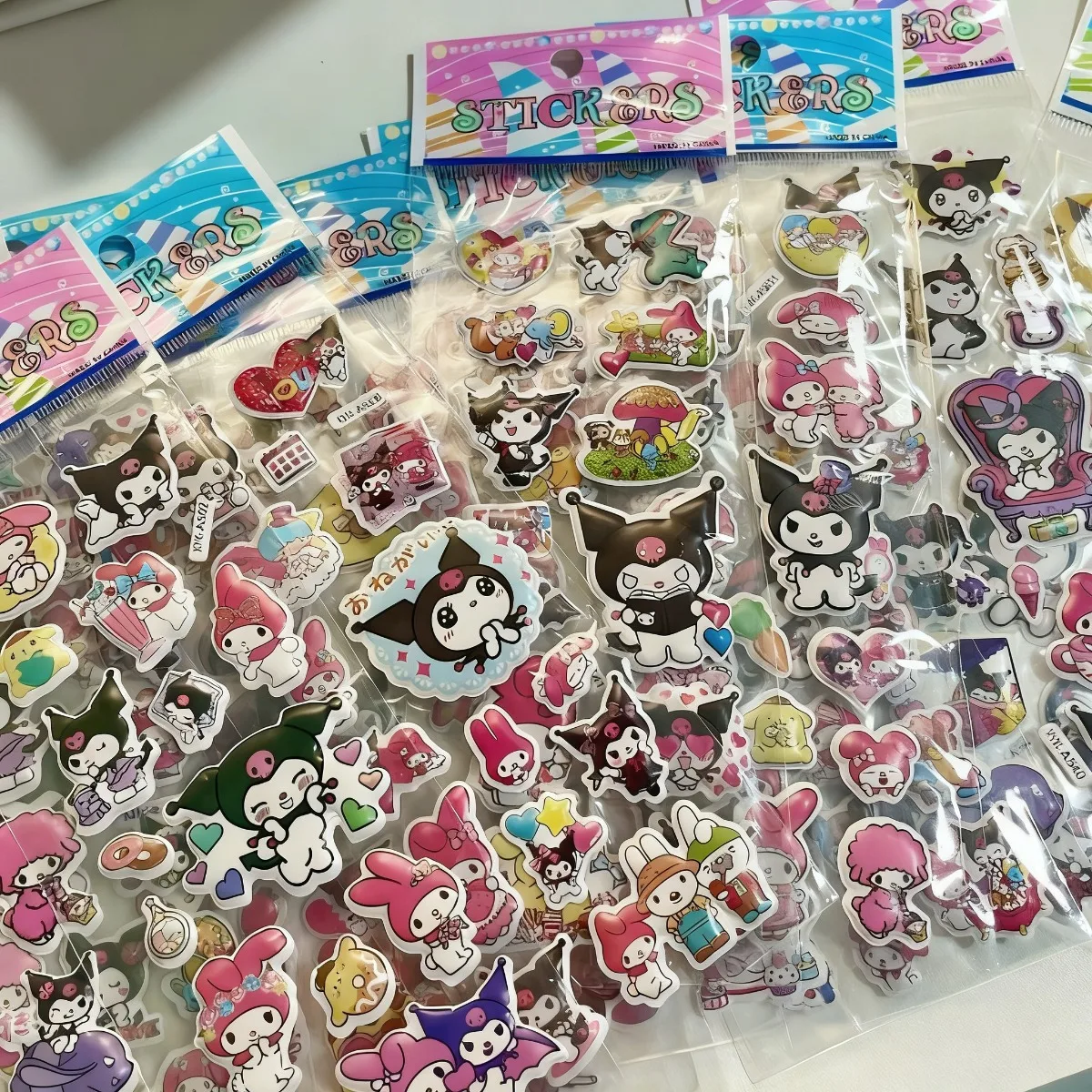 yZ[z12 n[LeBfB[AjtBMAouXebJ[킢NGCeBu 3D VXebJ[̂Mtgj̎q̎qq̂