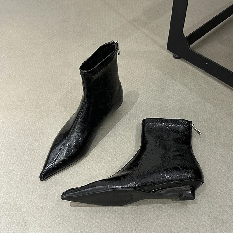 Traf ponto cabeça cunhas botas para mulher retro macio falso couro tornozelo botas sapatos outono feminino chique altura interna aumentar saltos