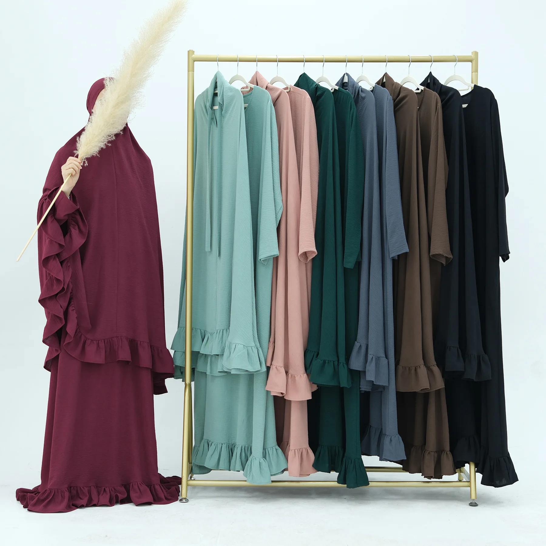 

Мусульманский комплект из двух предметов Рамадана для женщин. Элегантное скромное платье Абая в Дубае с химарром. Ид. Церковный молитвенный наряд. Простой турецкий халат.