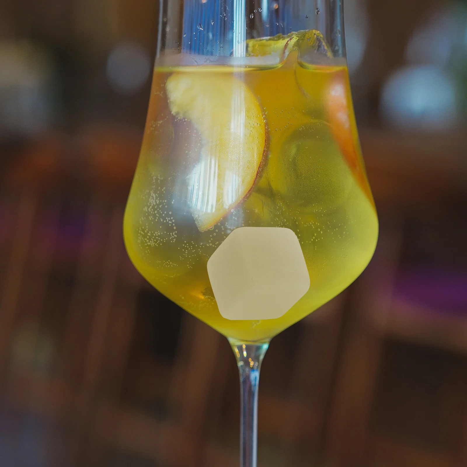 

12 Pcs Wine Beverage Chiller Reusable Cooling Stones Chilling for Drinks Rocks Freezer White