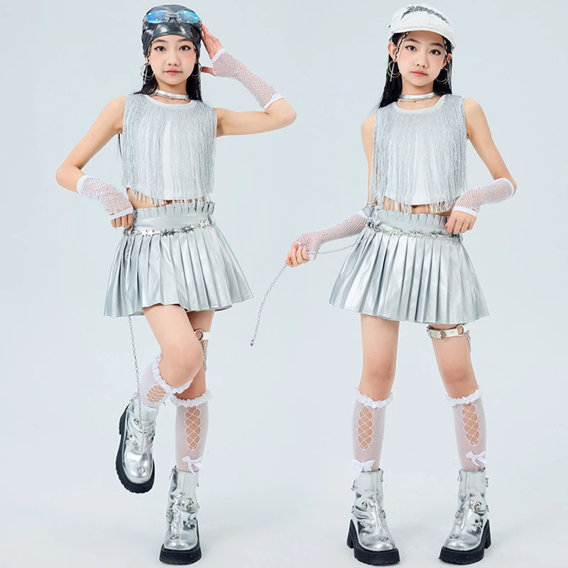 

Girls Jazz Streetwear Hip Hop Dance Costumes Silver Tassel Tank Crop Top Pleated Skirt Practice Suit Set Kids Sweet Chic Outfits
