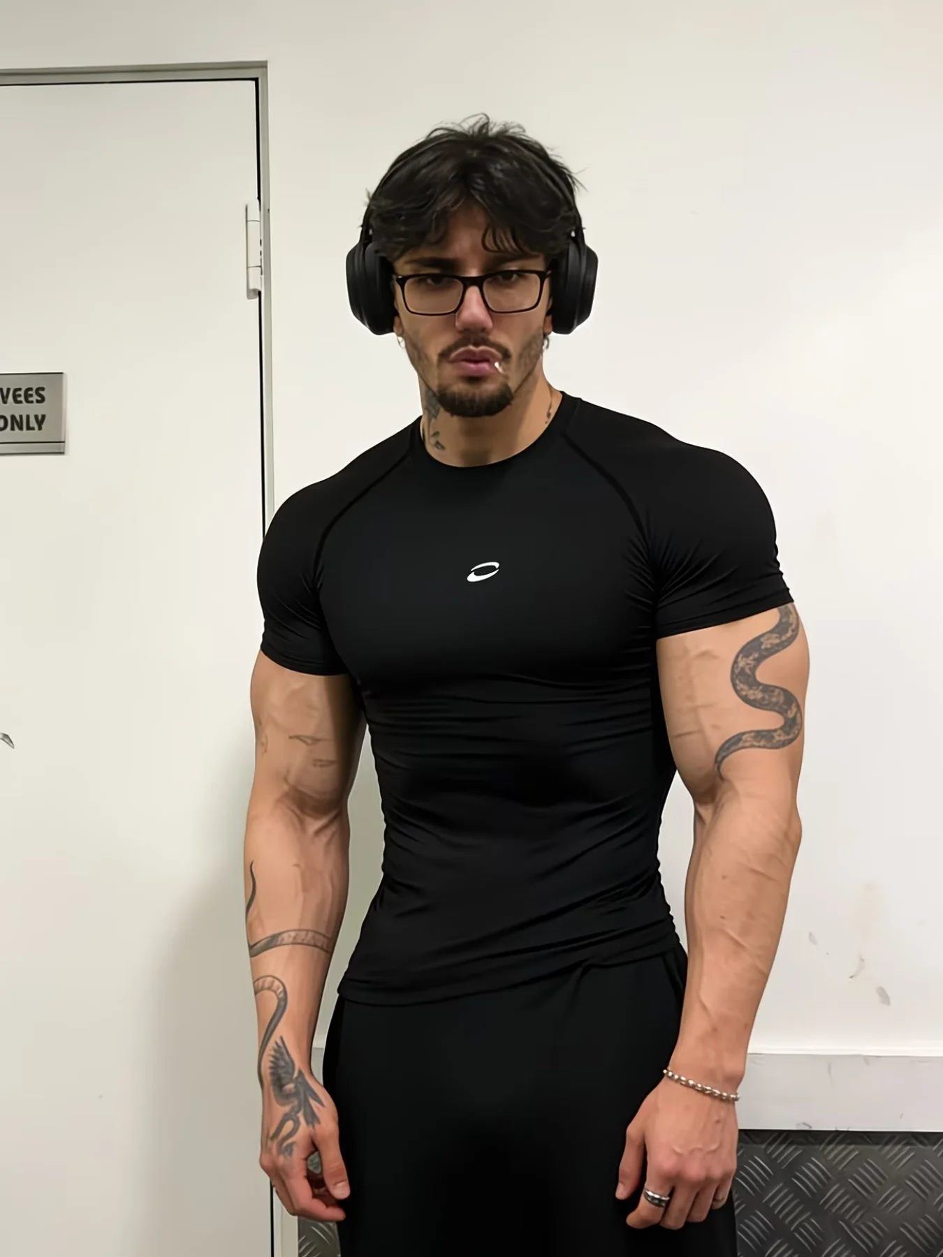Men's Minimalist Small Logo Print Quick-Dry Compression Short Sleeve High-Stretch Breathable Slim-Fit Fitness T-Shirt