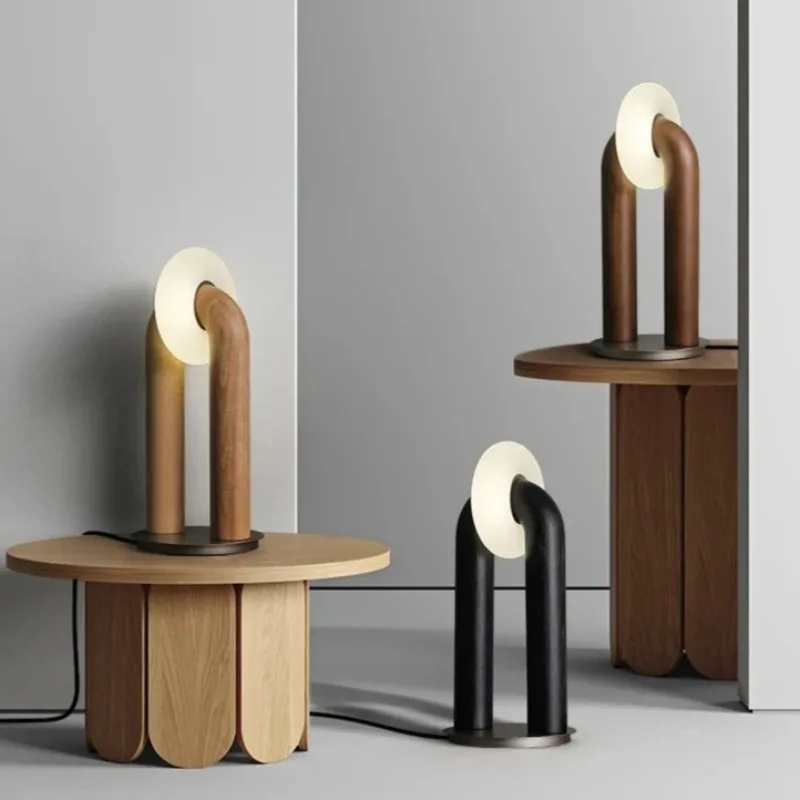 

Ретро-настольная лампа из дерева, современный высококачественный художественный декор, нейтральный свет, сенсорное управление, регулируемая яркость, светодиодное освещение для интерьера, настольная лампа