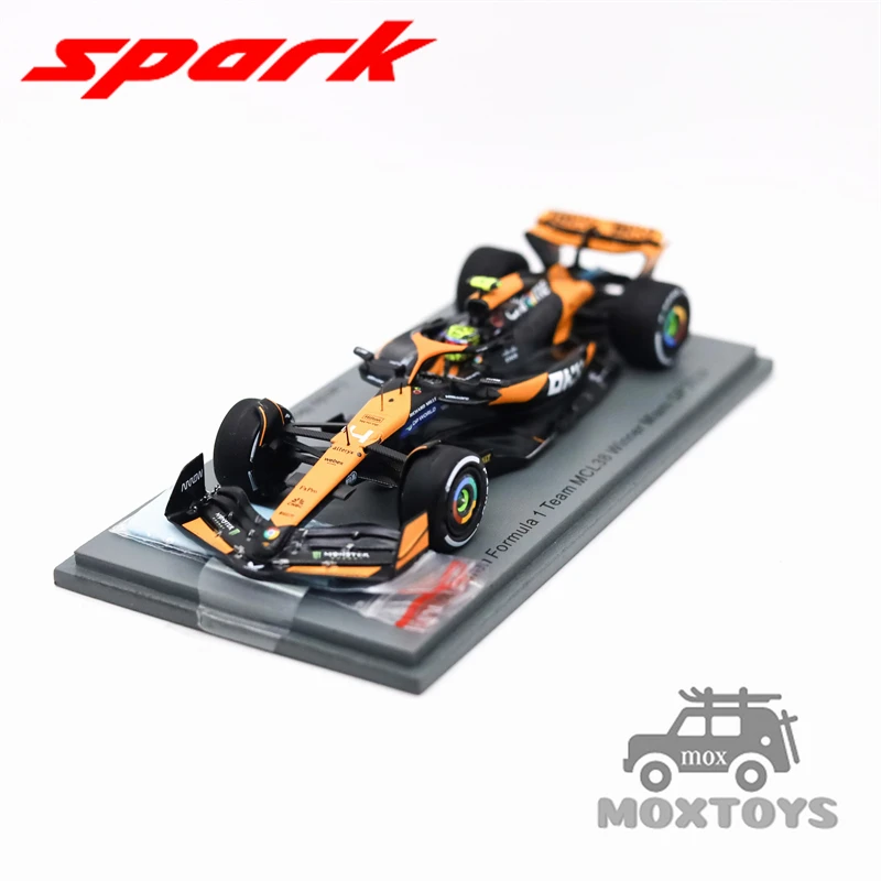 

Spark 1:43 Formula 1 Team MCL38 No.4 3rd Australian GP 2024.Lando Norris Model Car
