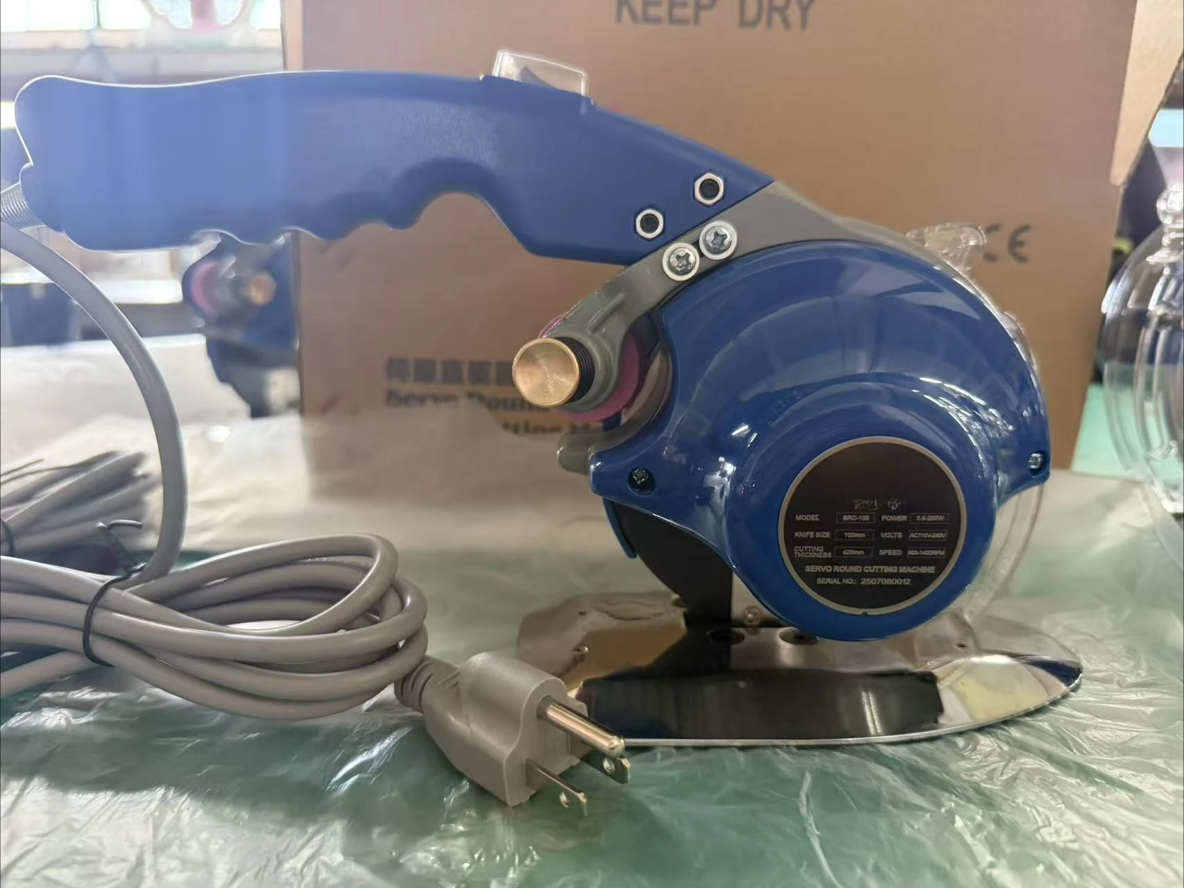 Servo Direct Drive Electric Round Knife Cutting Machine, Electric Scissors for Cloth