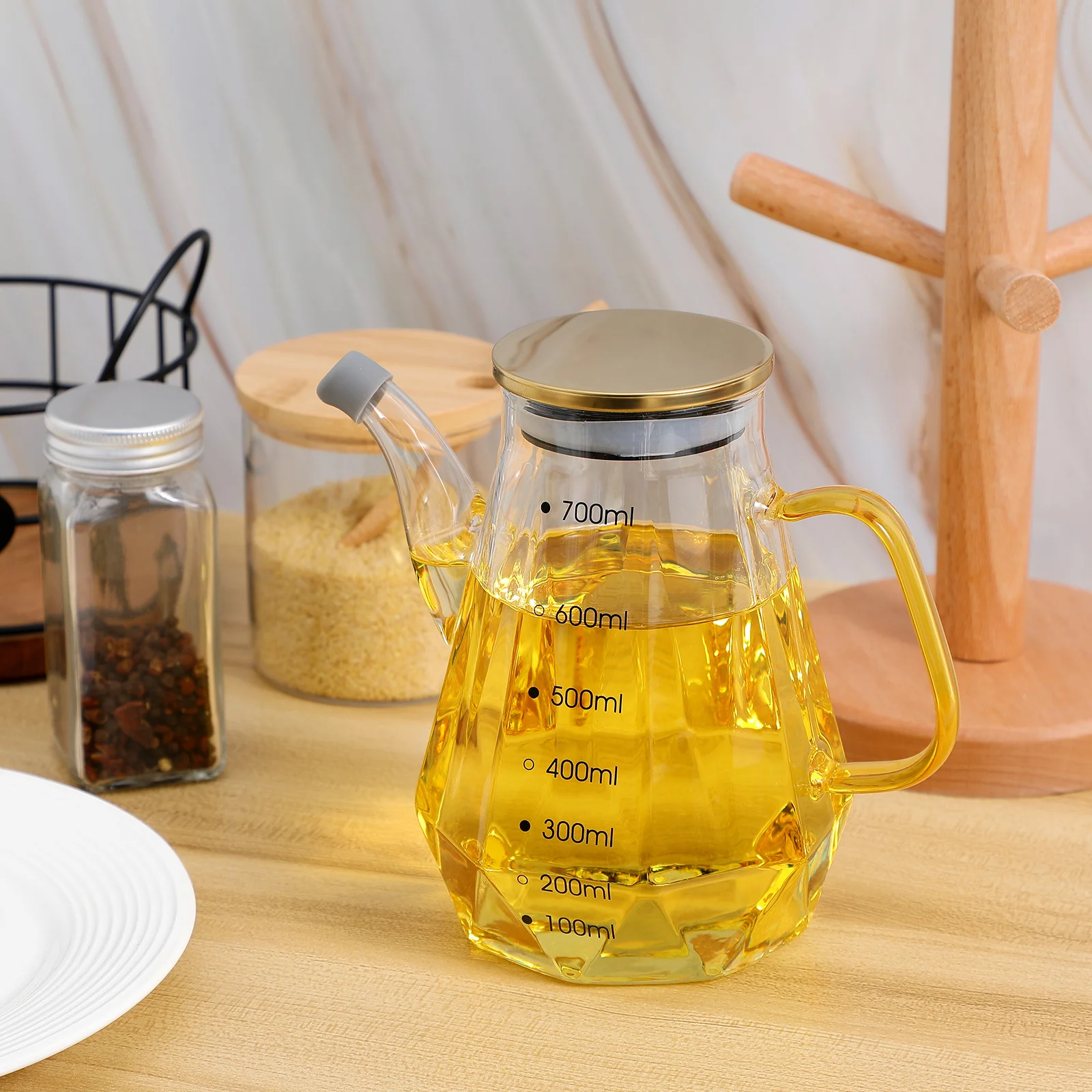 

Small Oil Bottles Sauce Dispenser Syrup Kitchen Gadgets for Women Soy Milk Decor and Accessories Vinegar Pot