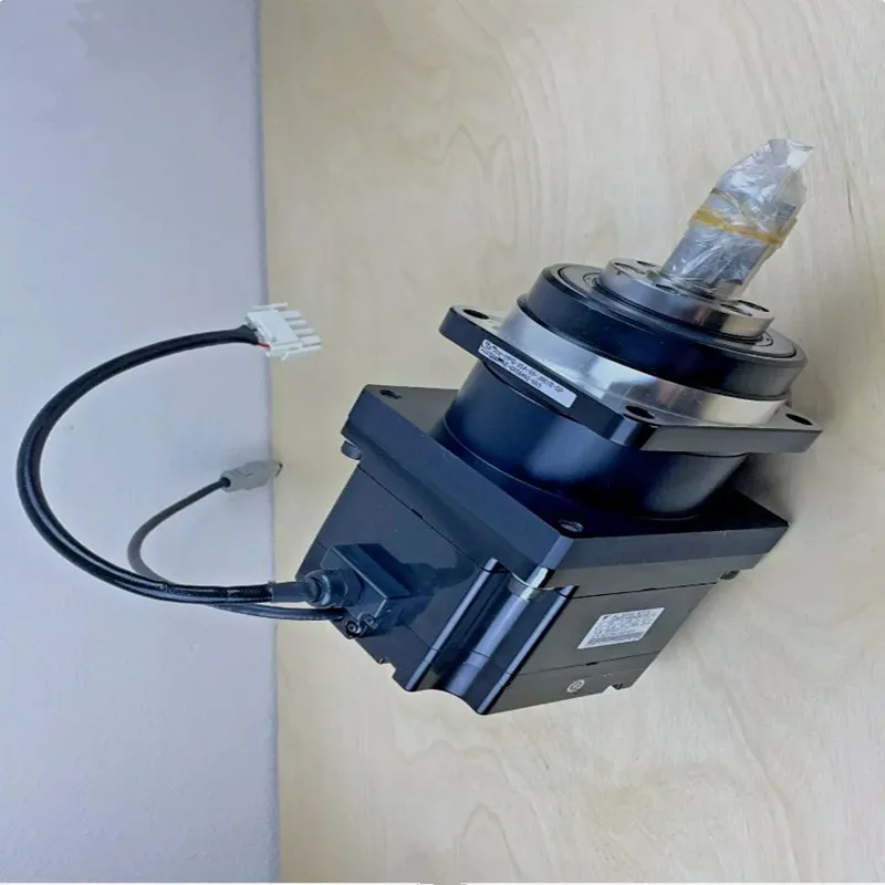 New Original Servo Motor   SGMJV-08ADL21  SGM7J-04AFC6E  SGM7J-01AFC6S  SGM7J-08A7C6S  SGM7J-01A7C6S  SGMMS-08A3C6S