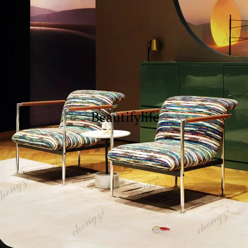 Medieval stainless steel simple armrest casual, living room high-end single sofa chair