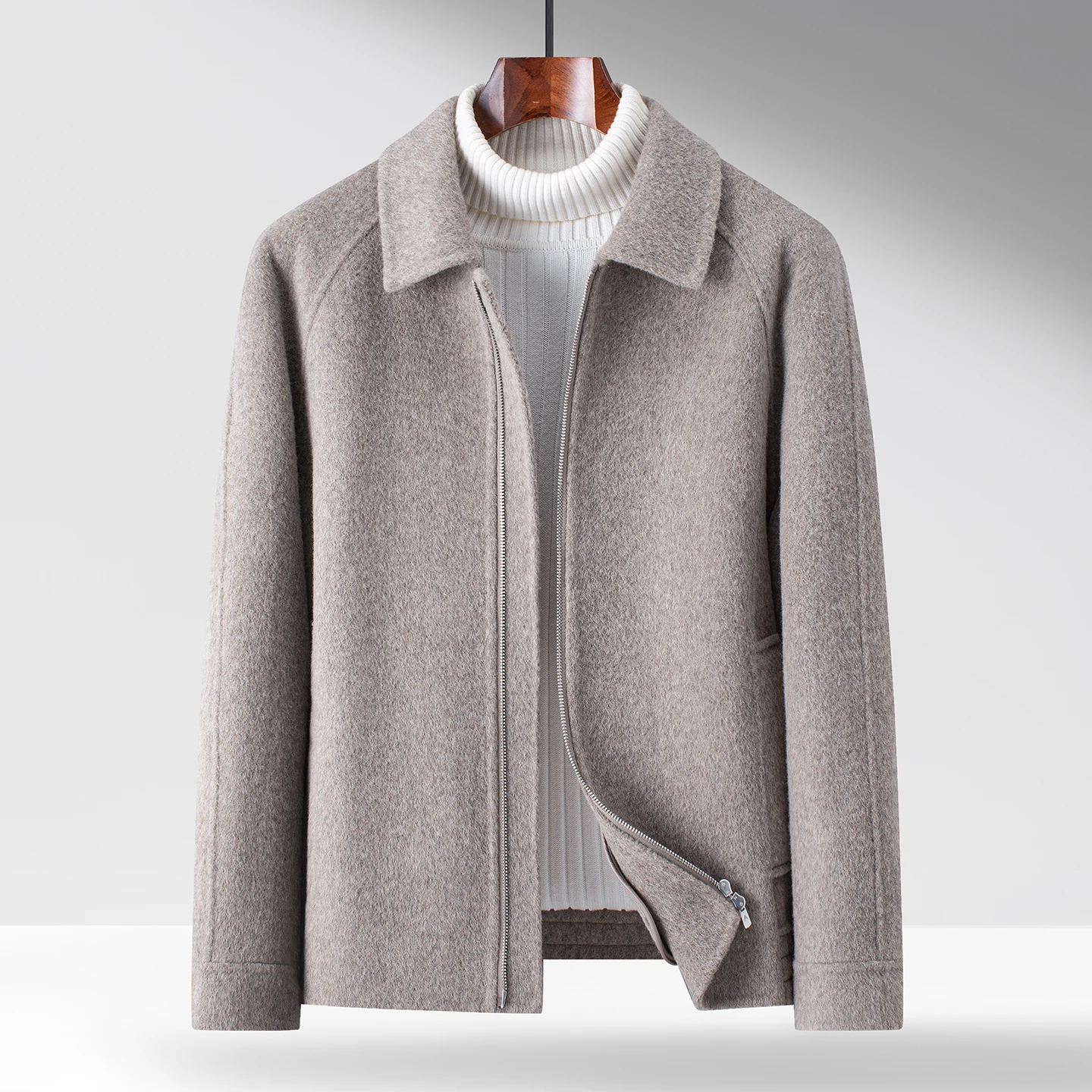 

The new autumn men's fashion and cool solid color versatile lapel long-sleeved woolen coat and thick warm woolen jacket