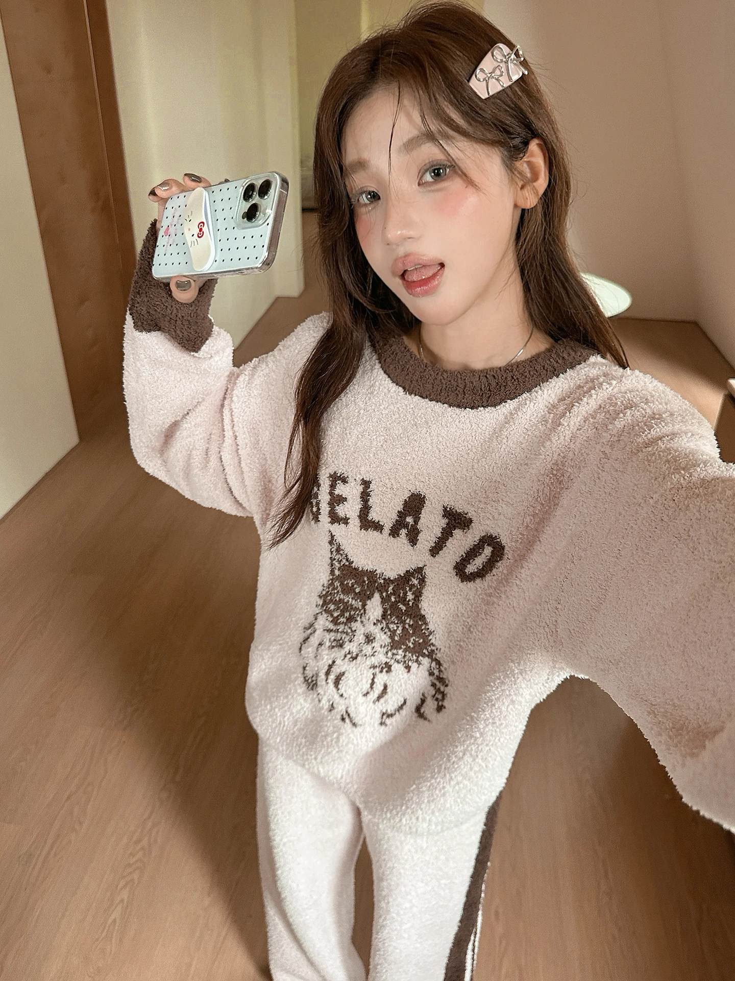 soft-plu-long-sve-round-ne-home-clothes-youth-size-autumn-winter-warm-home-clothes-matching-pants-cartoon-cute-sle