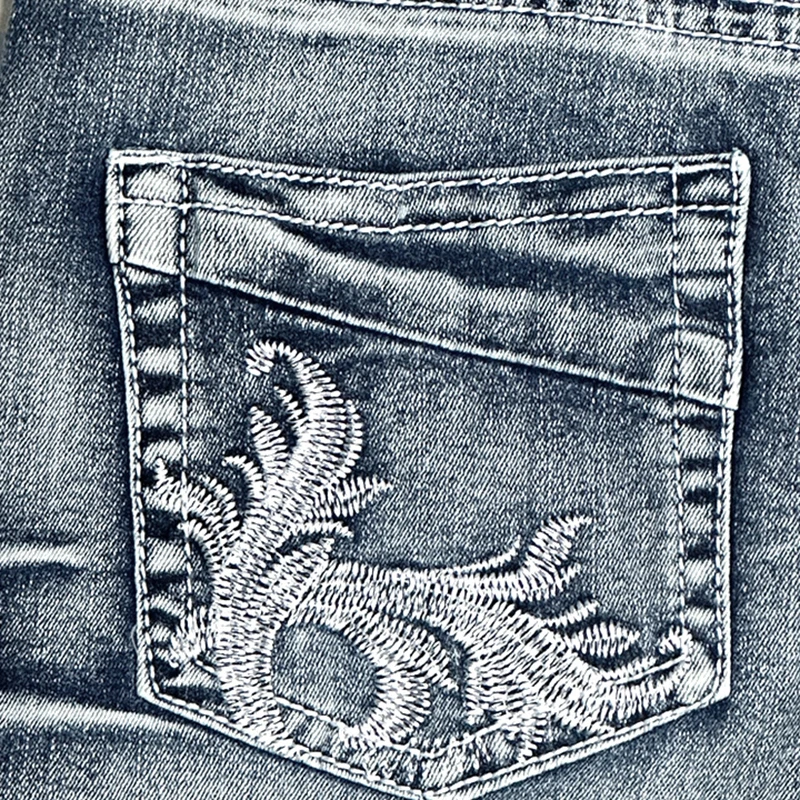 อเมริกันวินเทจปักกางเกงขาสั้นผู้หญิงทําเก่ากระเป๋าผ้ากระสอบกางเกงขาสั้นผ้ายีนส์บางลายดอกไม้ฤดูร้อนเซ็กซี่ถนน 2025 ใหม่