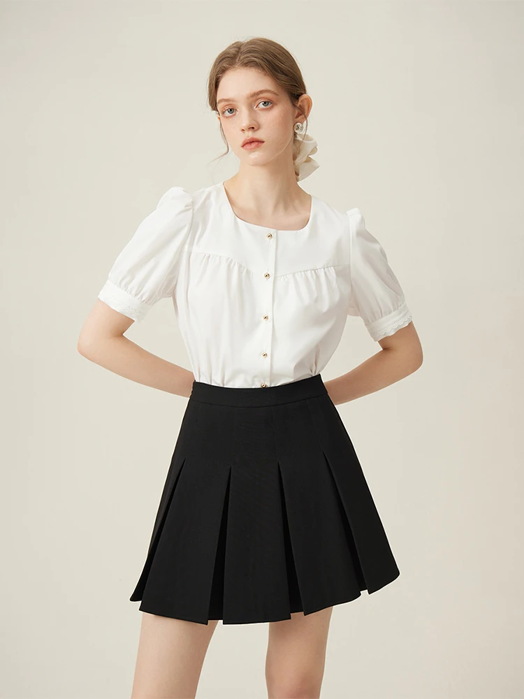 Chemise française en mousseline de soie pour femme, haut à col carré, tempérament du Piedmont, blanc, été, nouveau, 2024