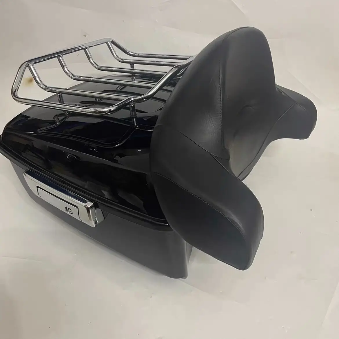 Adapted to BMW R18 Cruise Legacy Titan R18B Ranger modified rear case rack rear trunk