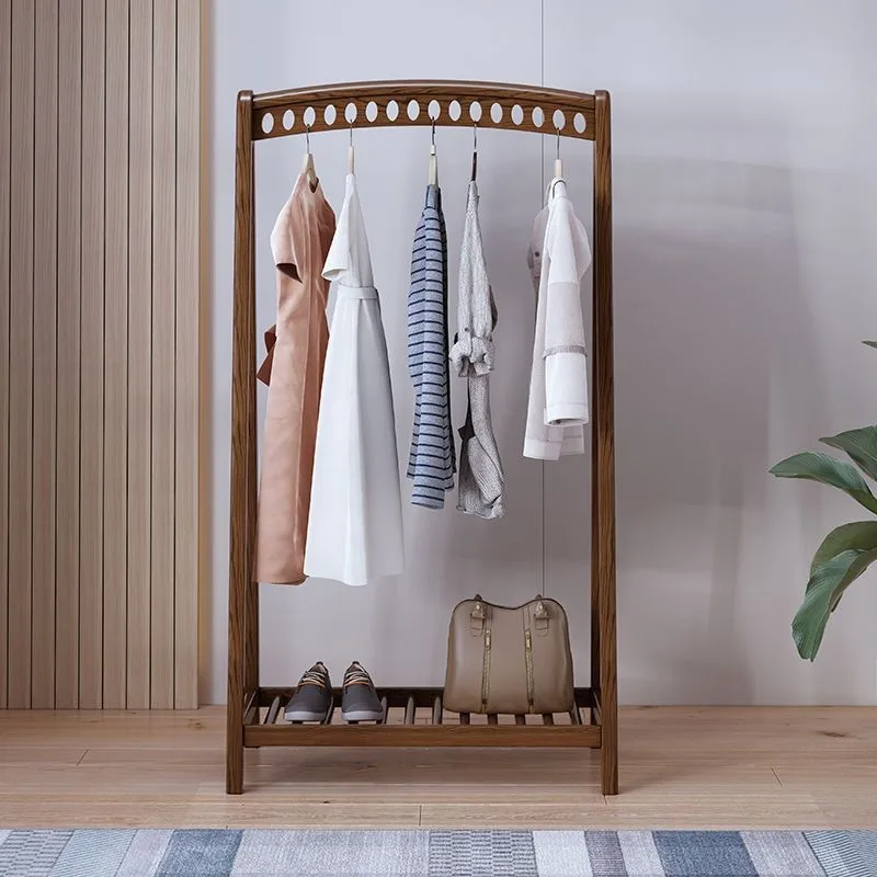 ราวแขวนเสื้อไม้แอช ของใช้ในครัวเรือน อพาร์ทเมนต์ขนาดเล็ก ราวแขวนเสื้อในห้องนอน