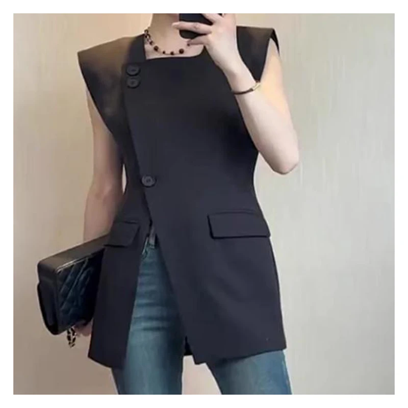 

2025 European Black Suit Vest Summer Square Neck Wide Shoulder Waistcoat Commuter Design Split Sleeveless Top femininas