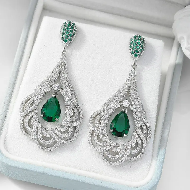 

Bilincolor Light Luxury Cubic Zirconia Green Earring for Formal Evening