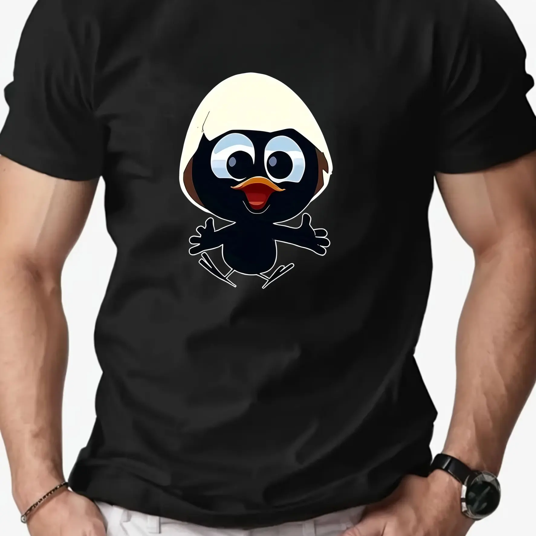 Men's streetwear round-neck short-sleeved T-shirt with a black cartoon bird pattern and an egg-shaped cap roundie attached to it