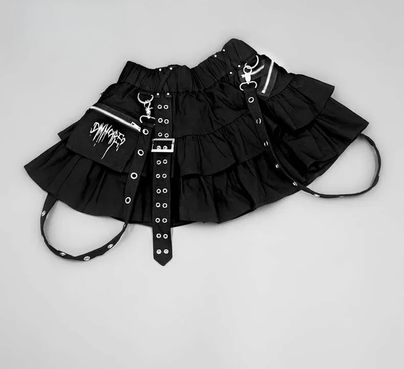 

Japanese Harajuku Miner Style Pleated Skirt Punk Metal Buckle Decorative Black Elastic Waist Skirt Cute Sweet Cool Cake Skirt