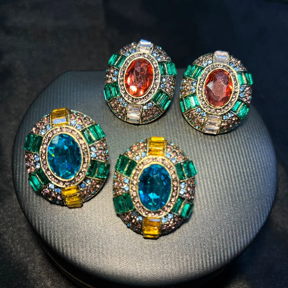 DIY accessories Catwalk haute couture vintage earrings, copper-plated real gold light luxury high-end French marking glazed stud