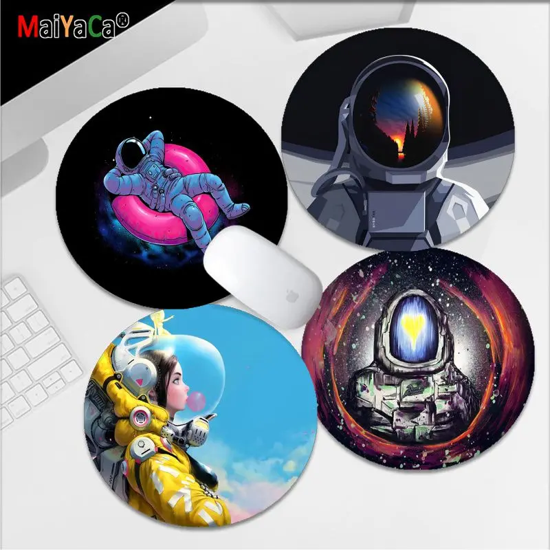 

Astronauts Small Round Cabinet Gaming Laptop Computer Desk Mat Office Notbook Mouse Pad Mouse Mat For PC Gamer Mousemat