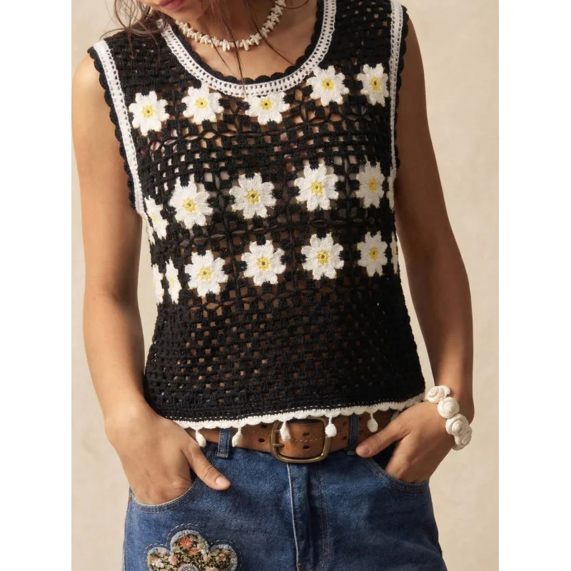 

Women Daisy Floral Crochet Sleeveless Vest Round Neck Pom Pom Hem Hollow Knit Boho Crop Layering Waistcoat