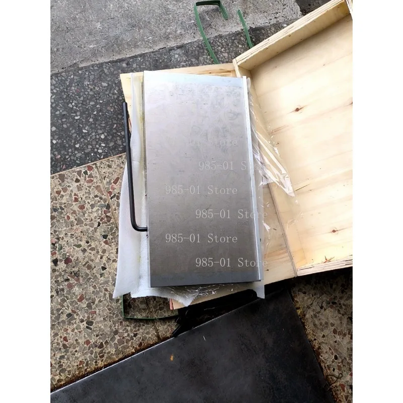 

CNC Grinder Permanent Magnetic Fine-Grained Disk Dense Brass Magnetic Table Flat Plate Sucker