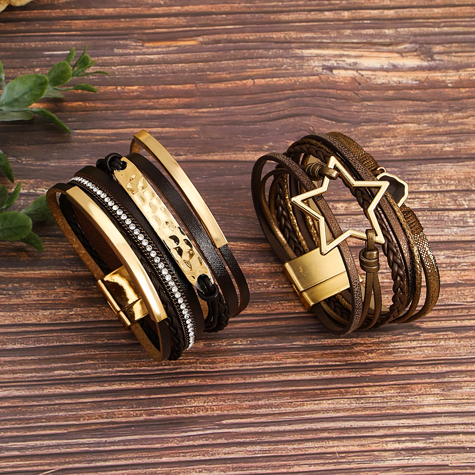 

Amorcome Vintage Brown Multilayer Leather Bracelet for Women Woven Rope Chain Irregular Metal Tube Bracelet Jewelry Accessories