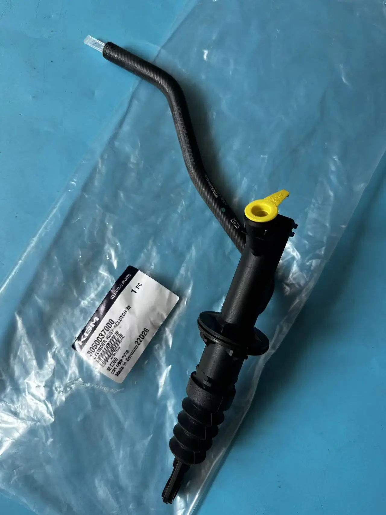 Genuine Clutch Master Fcylinder Assy 3050037000 3050035000 For Ssangyong Korando II Tivoli/XLV TORRES/HYBRID