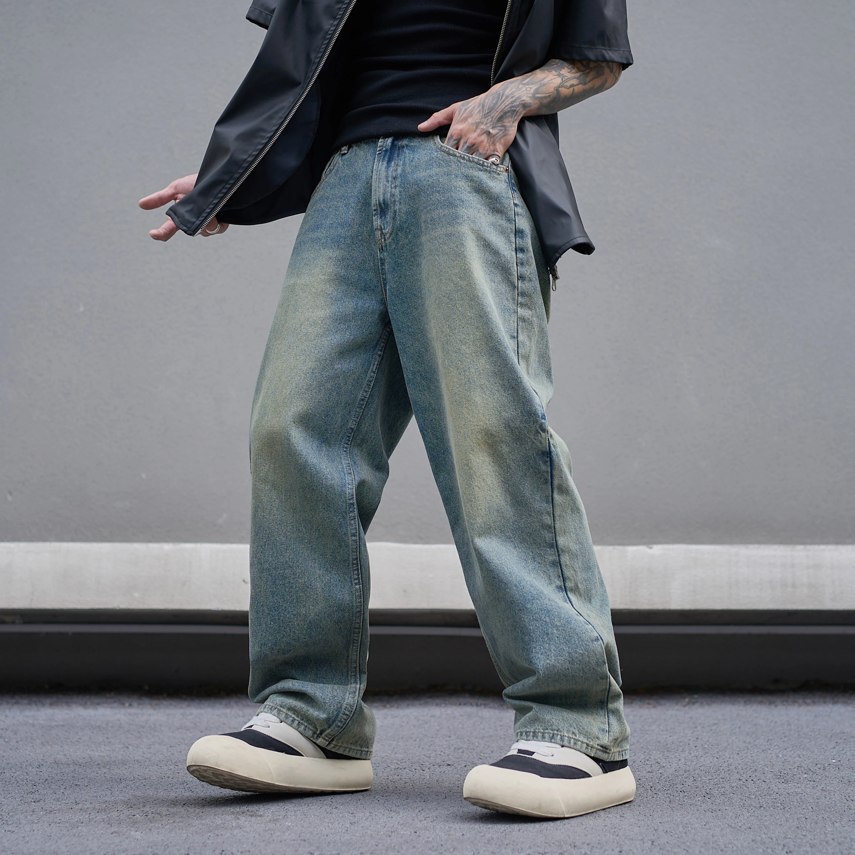 

A05 RockCanRoll Good Quality Washed Loose Fitting Stylish Fashion Denim Jeans