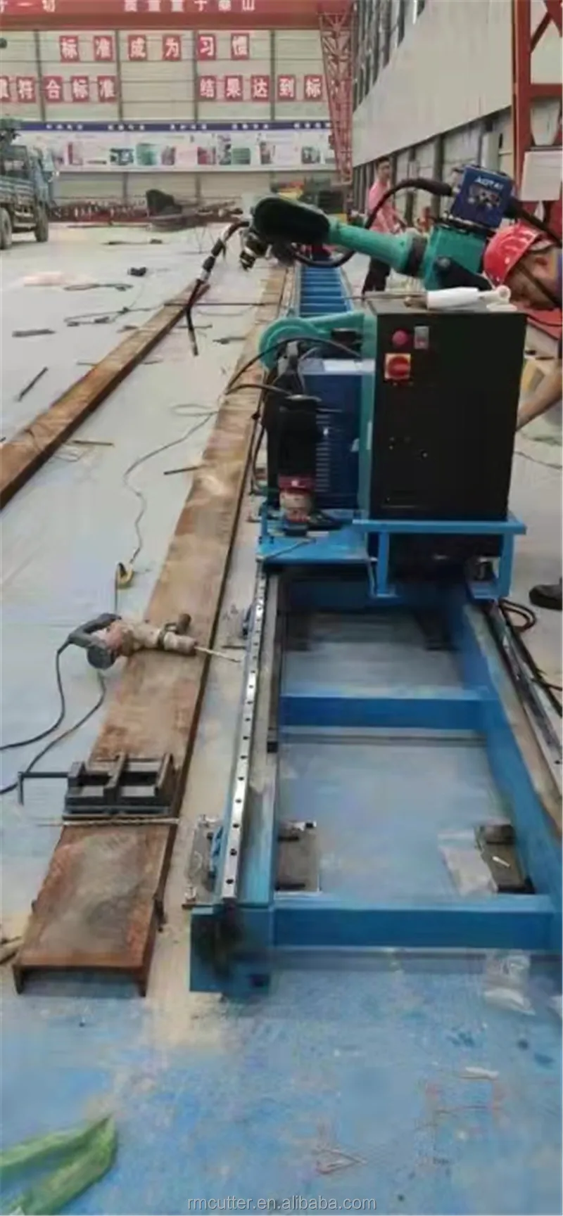 Fabricación de marcos de estructura de acero de alta precisión, robot de soldadura industrial dedicado, programación, enseñanza gratuita