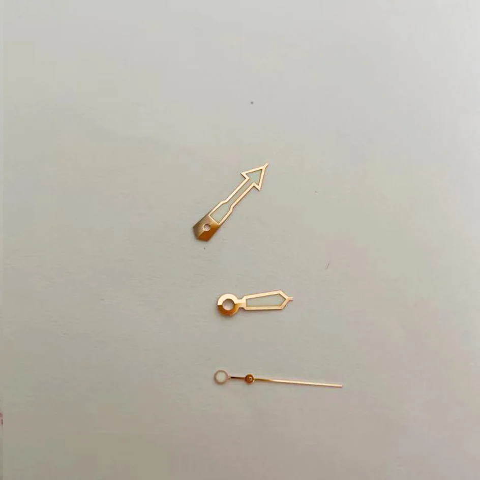 デジタル時計製造機用アクセサリーnh35/nh36/4r36/7sムーブメントピンクゴールドエッジグリーン発光skx009