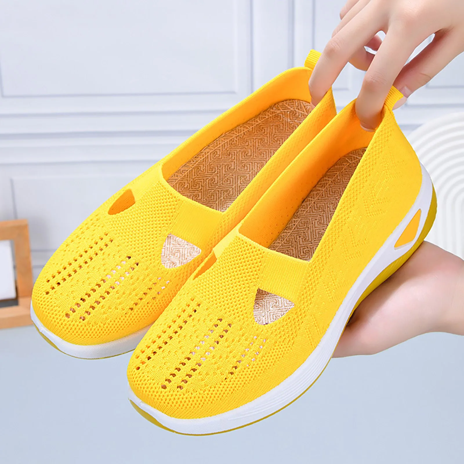 Breathable Hollow Out Flat Shoes Women's Woven Orthopedic Soft Shoes Go Walking Slip On Foam Hands Sole Sneakers Arch Support