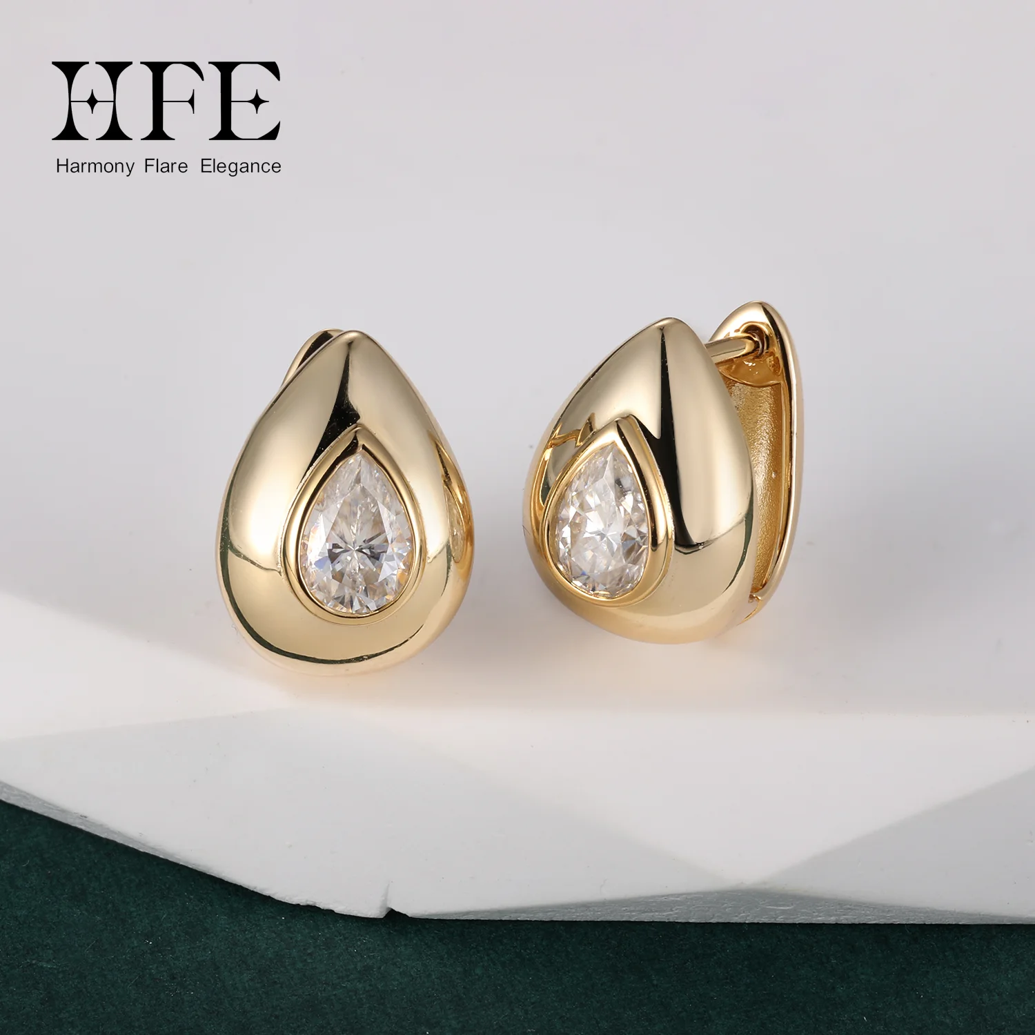 

HFE Pear Shaped 0.5 Carat Moissanite Earrings S925 Pure Silver Original Women's Diamond Minimalist Earrings Birthday Party Gift