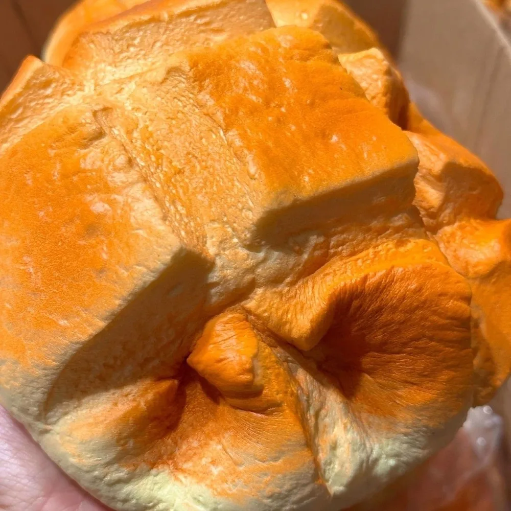 Funny Sensory Fidget Bread Soft Stress Relief Simulated Pineapple Bun Decompression Slow Rebound Squeeze for Adults Gift
