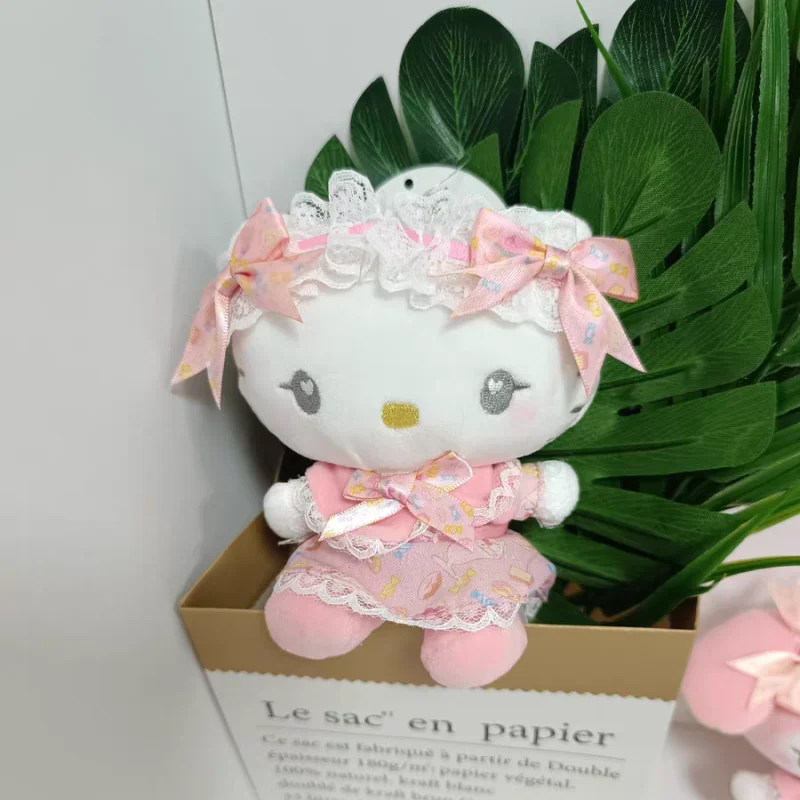 サンリオ ハローキティ クロミ キシングスシリーズ メイドロリ ぬいぐるみペンダント イタバッグ ディスプレイドール トラベルバックパック トリンケット ガール クリスマスギフト