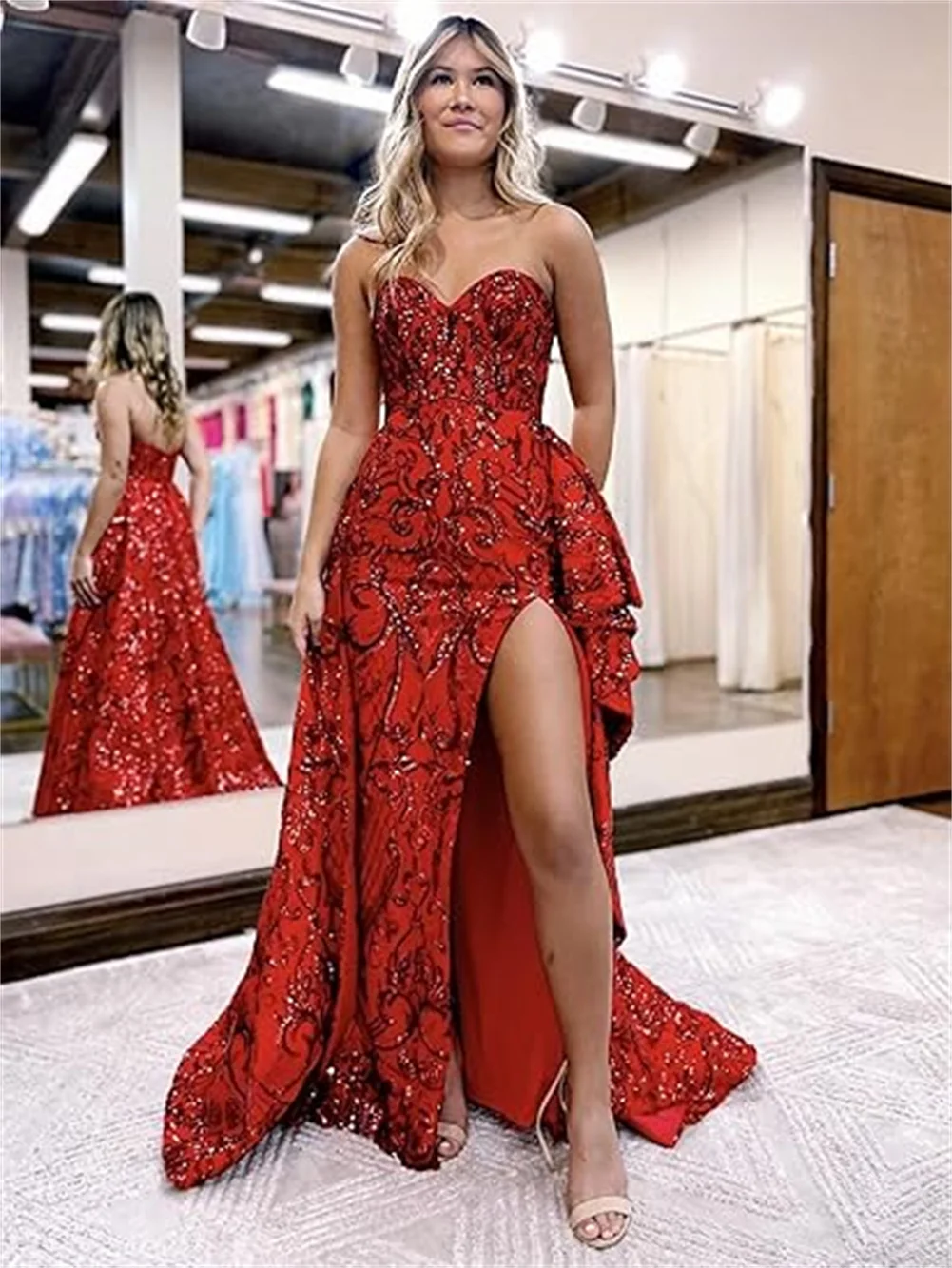 

Customized Strapless Sparkly Sequin Lace Appliques Prom Dress With Slit Long A Line Ruffled Formal Evening Party Gowns For Women