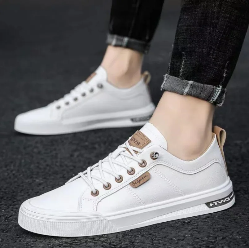 Fashion White Shoes Cool Young Mens Casual Shoes Brand Street Style Flat Male Footwear Casual Shoes