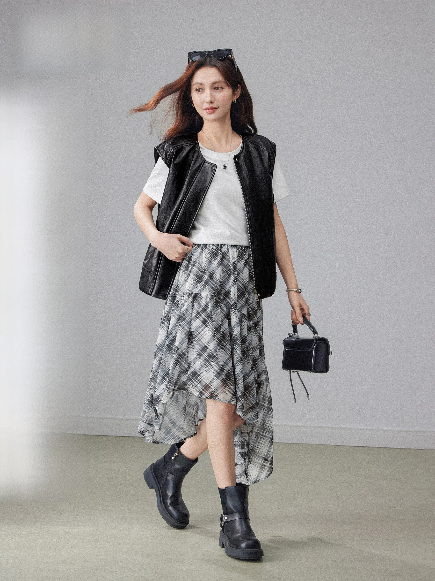 

Юбка женская длинная А-силуэта с высокой талией, весенняя, дизайнерская, стройнящая, универсальная, драпированная, асимметричная