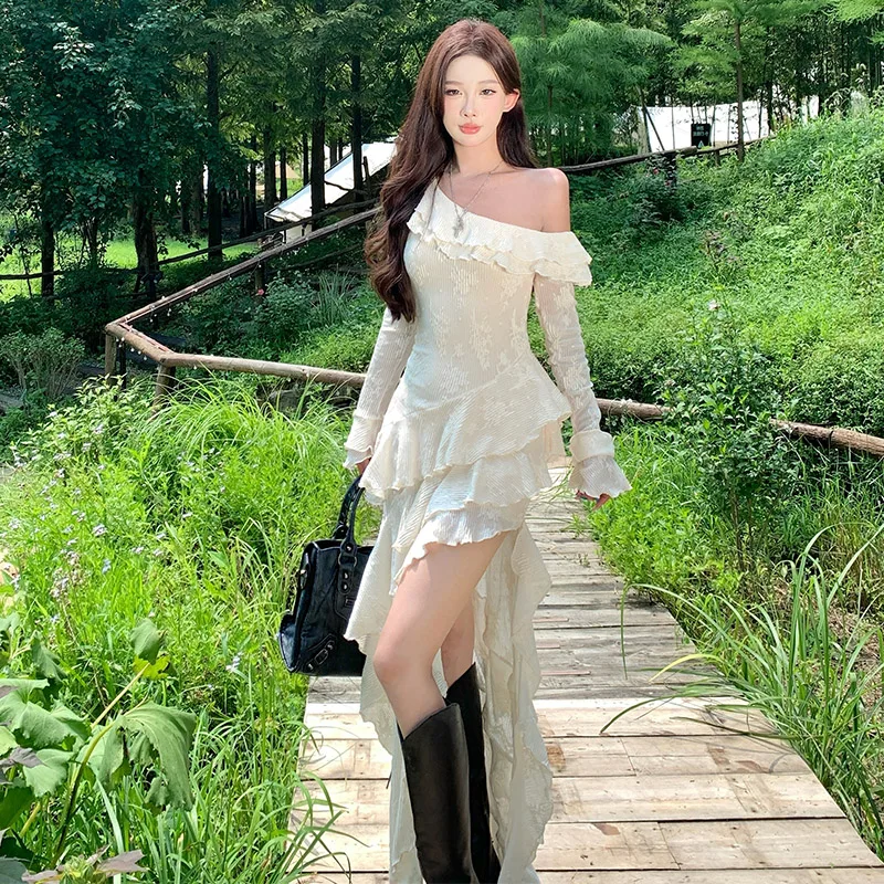 스트리트 슬레 롱 스웨이드 레이스 여성용 비대칭 밑단 슬림핏 드래그 테일 미디 스커트 폴리에스터 섬유 캐주얼웨어