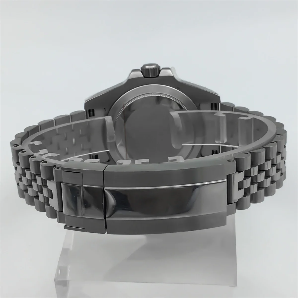 40 mm NH34A Herrenuhr, gebürstetes Edelstahlgehäuse, AR-Kuppelglas, schwarzes Zifferblatt, orange-rotes GMT-grünes, leuchtendes Edelstahlarmband