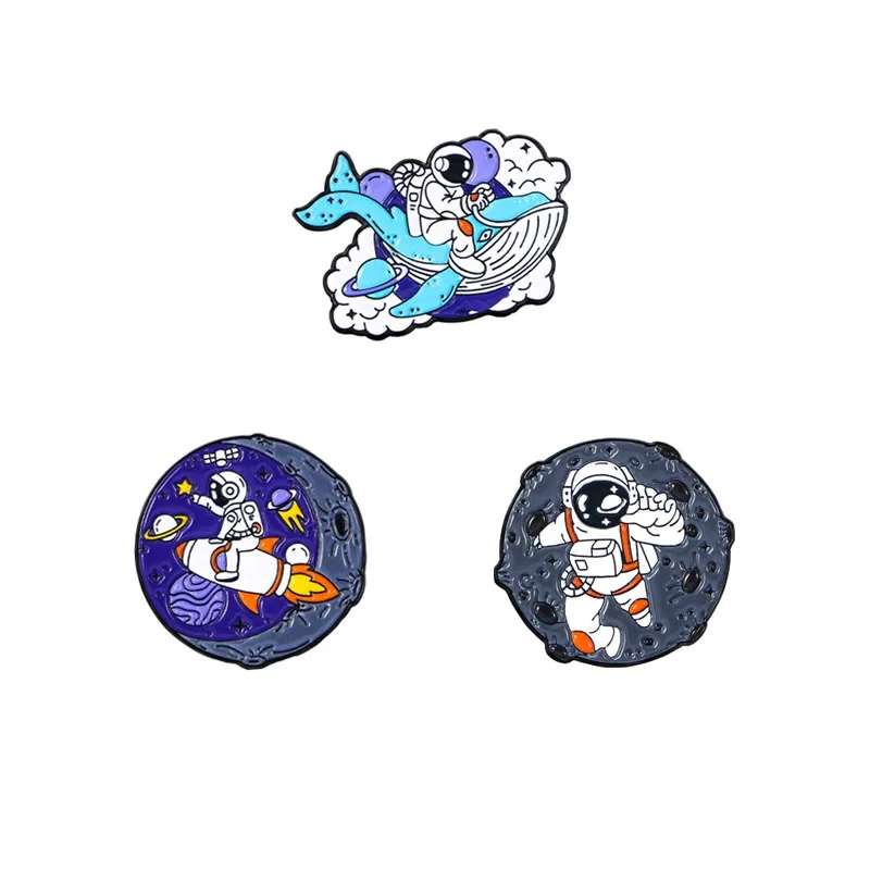

Unisex Interstellar Space Astronaut Brooch Creative Rocket Spaceman Whale Cartoon Badge Alloy Pin For DIY Clothes Bags Hat Scarf
