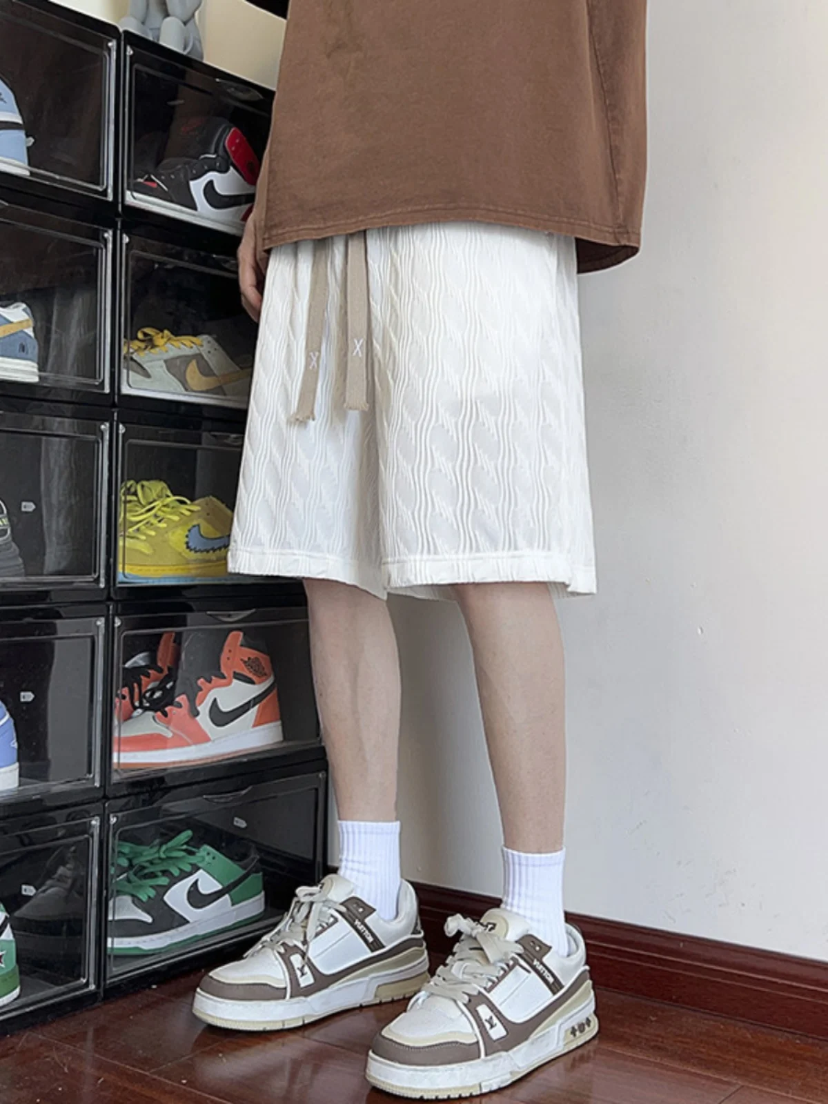 

Мужские летние дышащие шорты из ледяного шелка свободного кроя, модные пляжные бриджи до колена, легкие, с охлаждающим эффектом